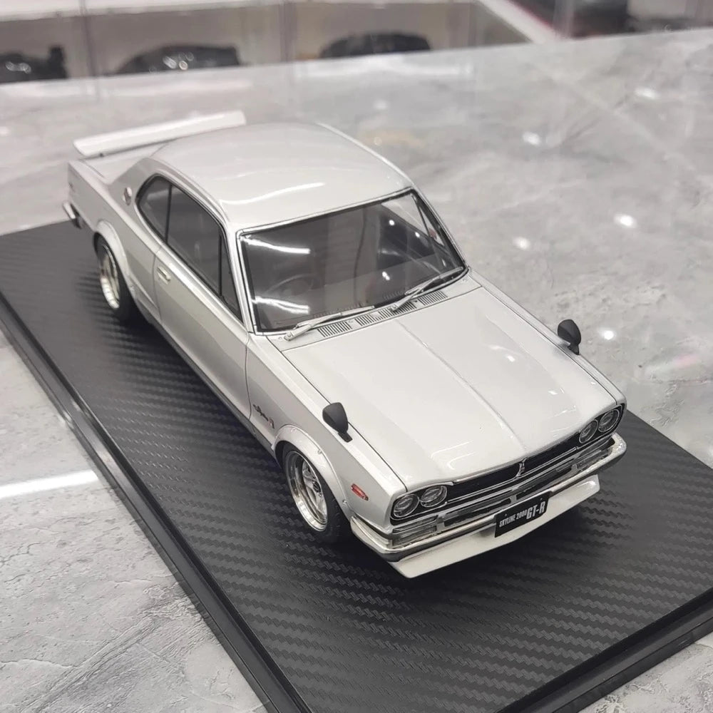 [Ignition] 1:18 Nissan 1970 Skyline 2000 GT-R KPGC10 Silver Model Car Resin