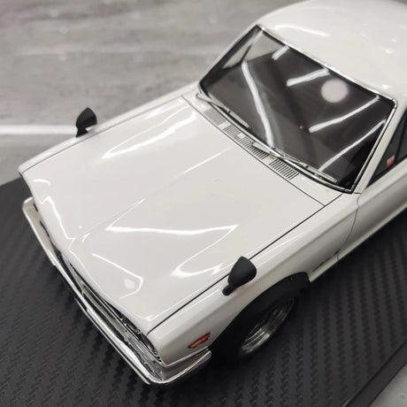 [Ignition] 1:18 Nissan 1970 Skyline 2000 GT-R KPGC10 White Model Car Resin