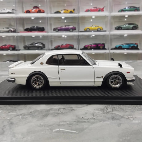 [Ignition] 1:18 Nissan 1970 Skyline 2000 GT-R KPGC10 White Model Car Resin