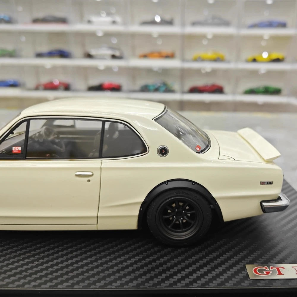[Ignition] 1:18 Nissan 1970 Skyline 2000 GT-R KPGC10 Yellow Model Car Resin