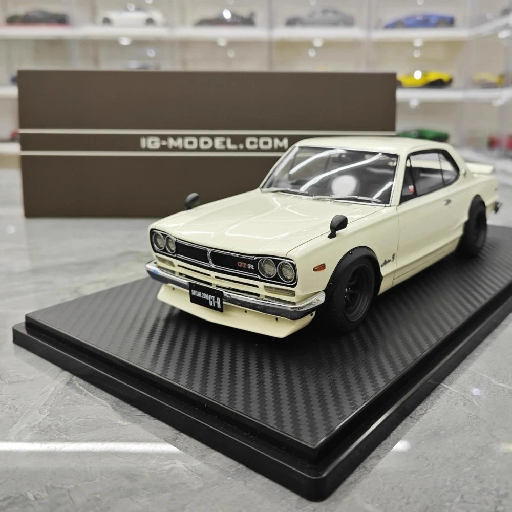 [Ignition] 1:18 Nissan 1970 Skyline 2000 GT-R KPGC10 Yellow Model Car Resin