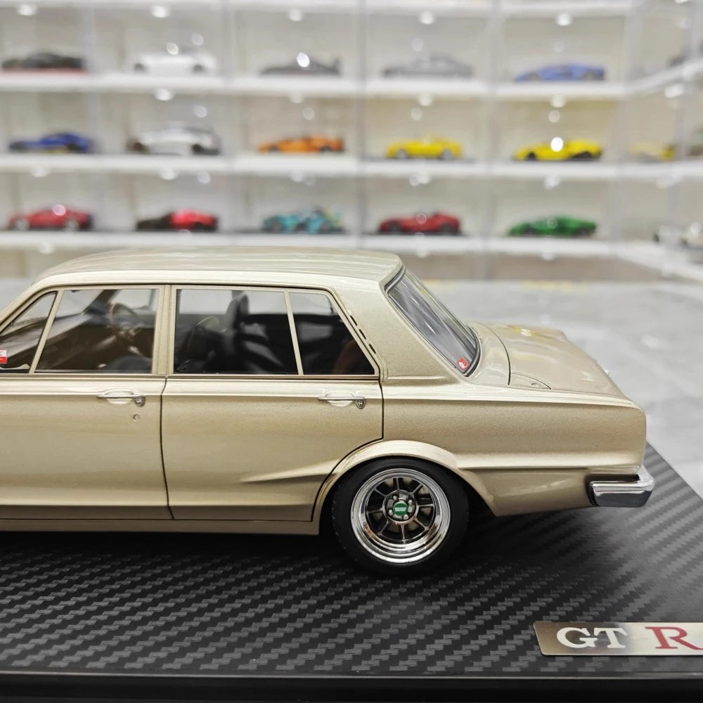 [Ignition] 1:18 Nissan 1970 Skyline 2000 GT-R PGC10 goud modelauto Hars