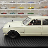 [Ignition] 1:18 Nissan 1970 Skyline 2000 GT-R PGC10 vit modellbil harts