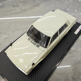 [Ignition] 1:18 Nissan 1970 Skyline 2000 GT-R PGC10 vit modellbil harts