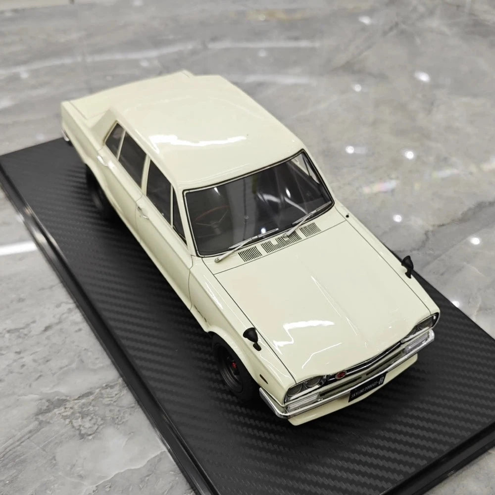 [Ignition] 1:18 Nissan 1970 Skyline 2000 GT-R PGC10 White Model Car Resin