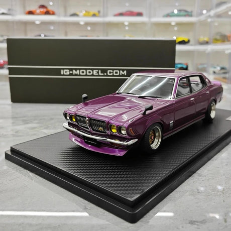[Ignition] 1:18 Nissan 1971 Bluebird U 2000GTX G610 Purple Model Car Resin