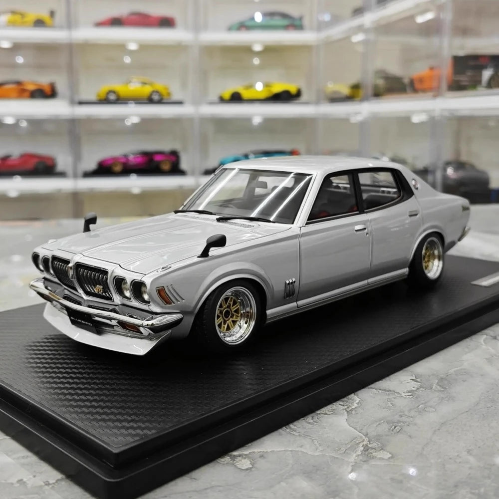 [Ignition] 1:18 Nissan 1971 Bluebird U 2000GTX G610 argent voiture miniature Resin