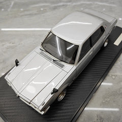 [Ignition] 1:18 Nissan 1971 Bluebird U 2000GTX G610 argent voiture miniature Resin