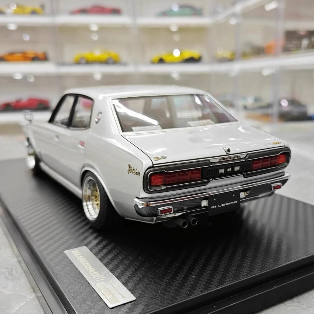 [Ignition] 1:18 Nissan 1971 Bluebird U 2000GTX G610 argent voiture miniature Resin