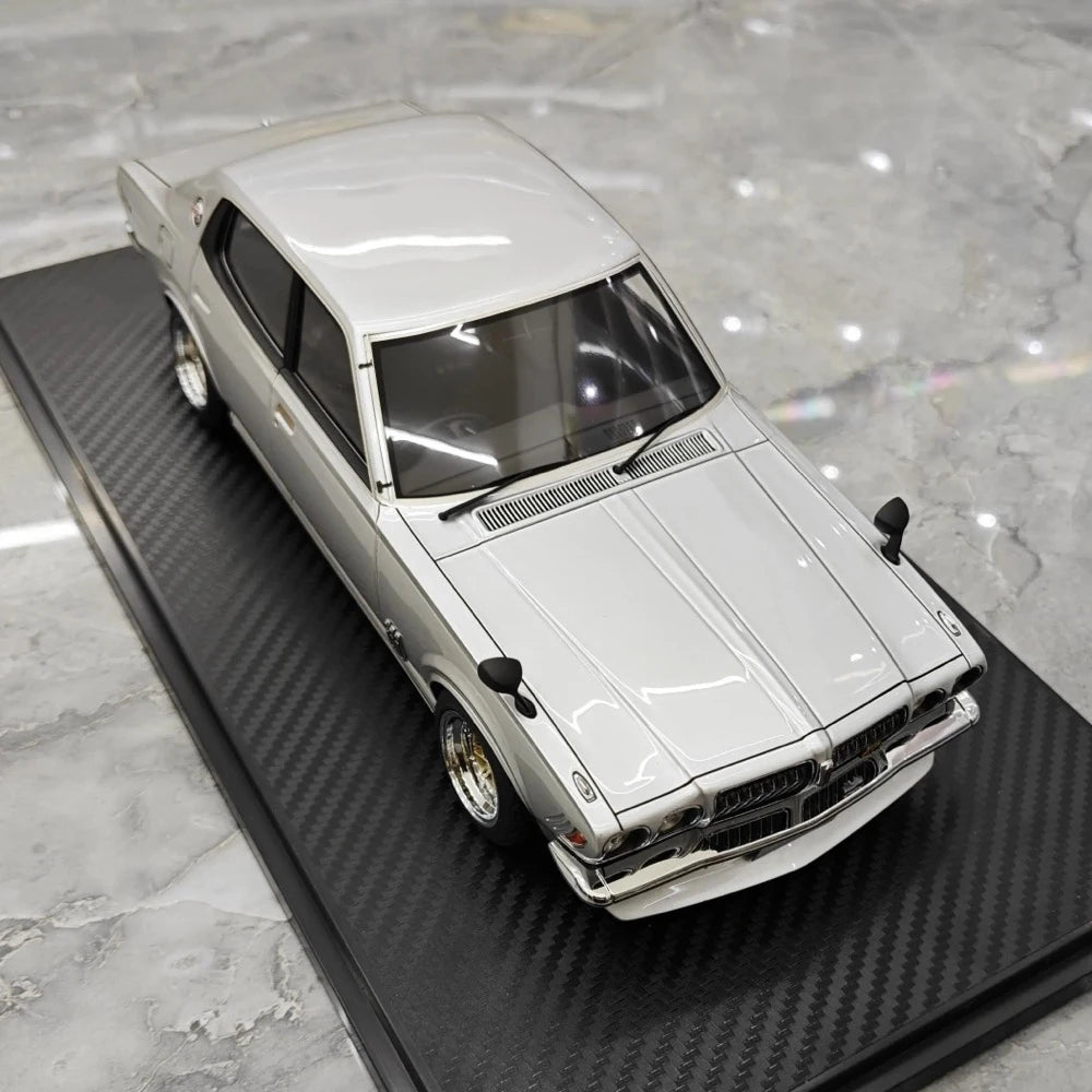 [Ignition] 1:18 Nissan 1971 Bluebird U 2000GTX G610 argent voiture miniature Resin