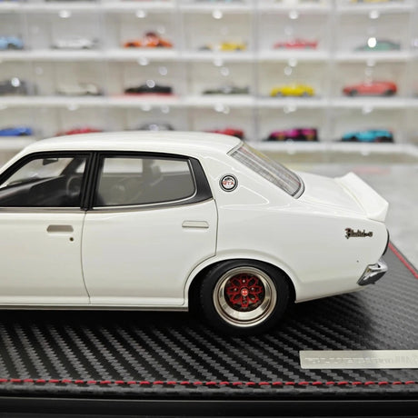 [Ignition] 1:18 Nissan 1971 Bluebird U 2000GTX G610 White Model Car Resin
