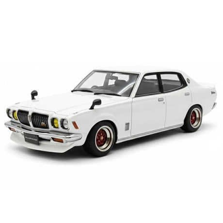 [Ignition] 1:18 Nissan 1971 Bluebird U 2000GTX G610 White Model Car Resin