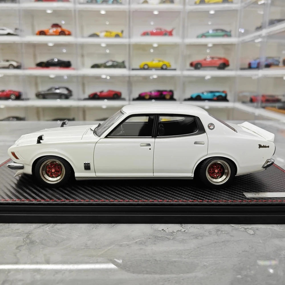 [Ignition] 1:18 Nissan 1971 Bluebird U 2000GTX G610 White Model Car Resin