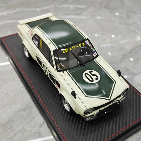 [Ignition] 1:18 Nissan 1971 Skyline 2000 GT-R Hakosuka LBWK JTCC Model Car Resin
