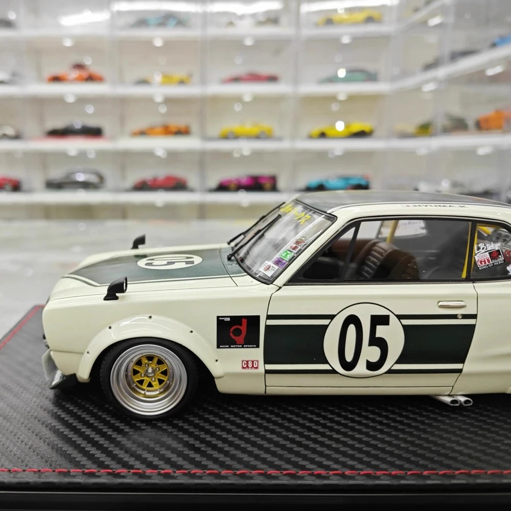 [Ignition] 1:18 Nissan 1971 Skyline 2000 GT-R Hakosuka LBWK JTCC Model Car Resin