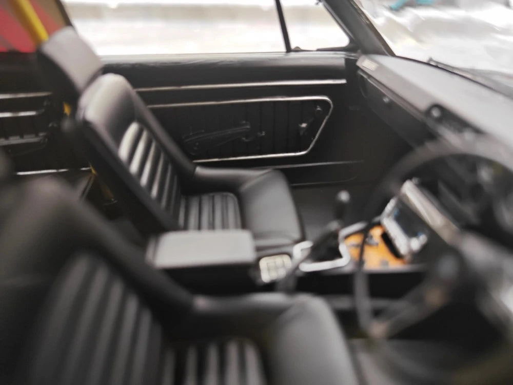 [Ignition] 1:18 Nissan 1971 Skyline LBWK Hakosuka 2Door ブラック モデルカー レジン