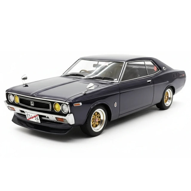 [Ignition] 1:18 Nissan 1972 Laurel 2000SGX C130 sininen pienoismalli Hartsi