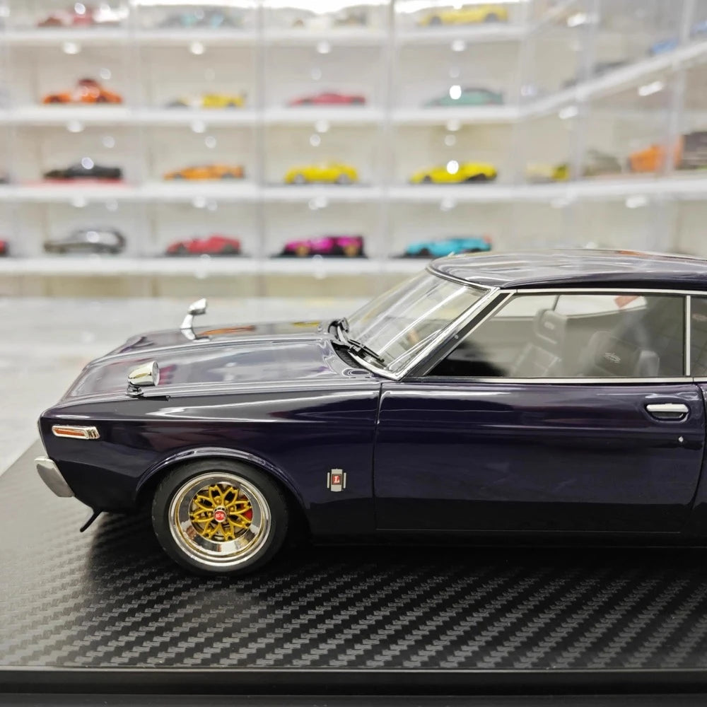 [Ignition] 1:18 Nissan 1972 Laurel 2000SGX C130 sininen pienoismalli Hartsi