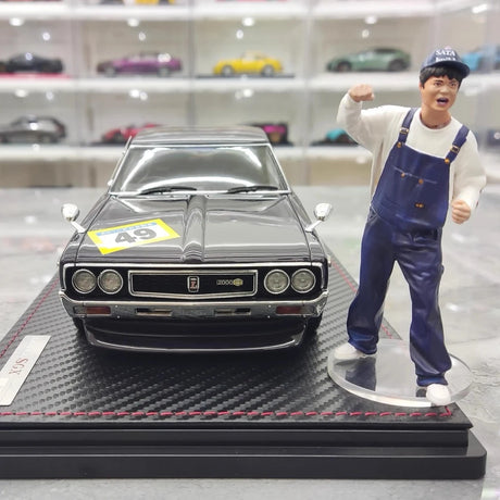 [Ignition] 1:18 Nissan 1972 Laurel 2000SGX C130 Mr. Sata Model Car Resin