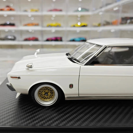 [Ignition] 1:18 Nissan 1972 Laurel 2000SGX C130 White Model Car Resin