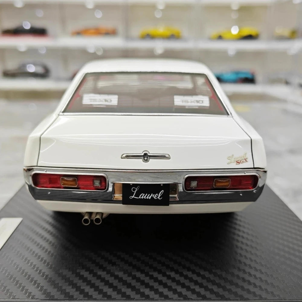 [Ignition] 1:18 Nissan 1972 Laurel 2000SGX C130 White Model Car Resin
