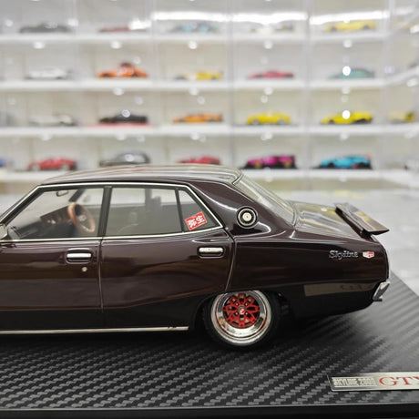 [Ignition] 1:18 Nissan 1972 Skyline 2000 GT-X GC110 Purple Model Car Resin