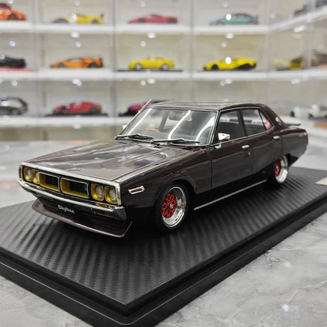 [Ignition] 1:18 Nissan 1972 Skyline 2000 GT-X GC110 Purple Model Car Resin