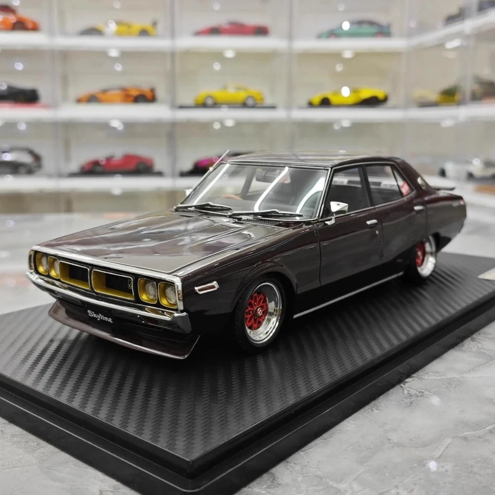 [Ignition] 1:18 Nissan 1972 Skyline 2000 GT-X GC110 viola modellino di auto resina