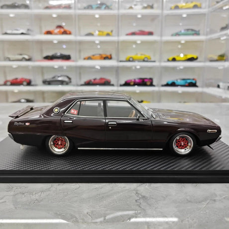 [Ignition] 1:18 Nissan 1972 Skyline 2000 GT-X GC110 Purple Model Car Resin