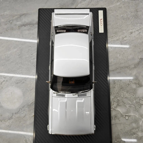 [Ignition] 1:18 Nissan 1972 Skyline 2000 GT-X GC110 Silver Model Car Resin