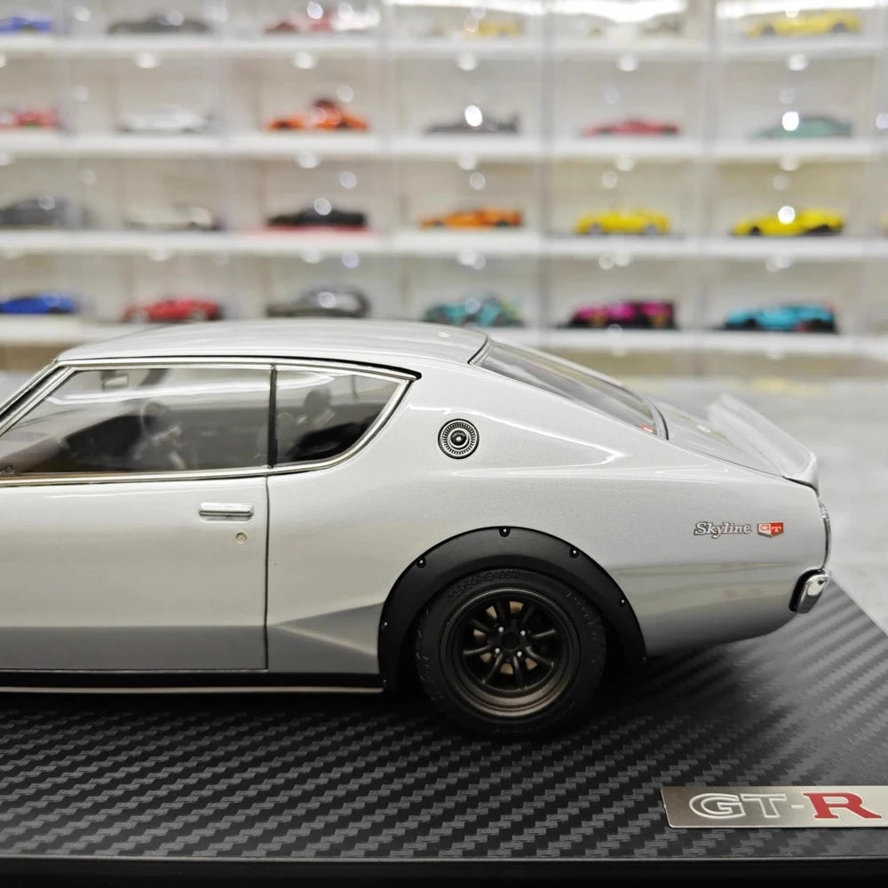[Ignition] 1:18 Nissan 1973 Skyline 2000 GT-R KPGC110 Silver Model Car Resin