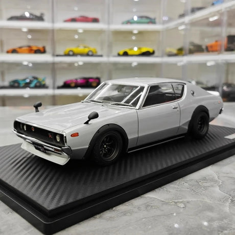 [Ignition] 1:18 Nissan 1973 Skyline 2000 GT-R KPGC110 Silver Model Car Resin