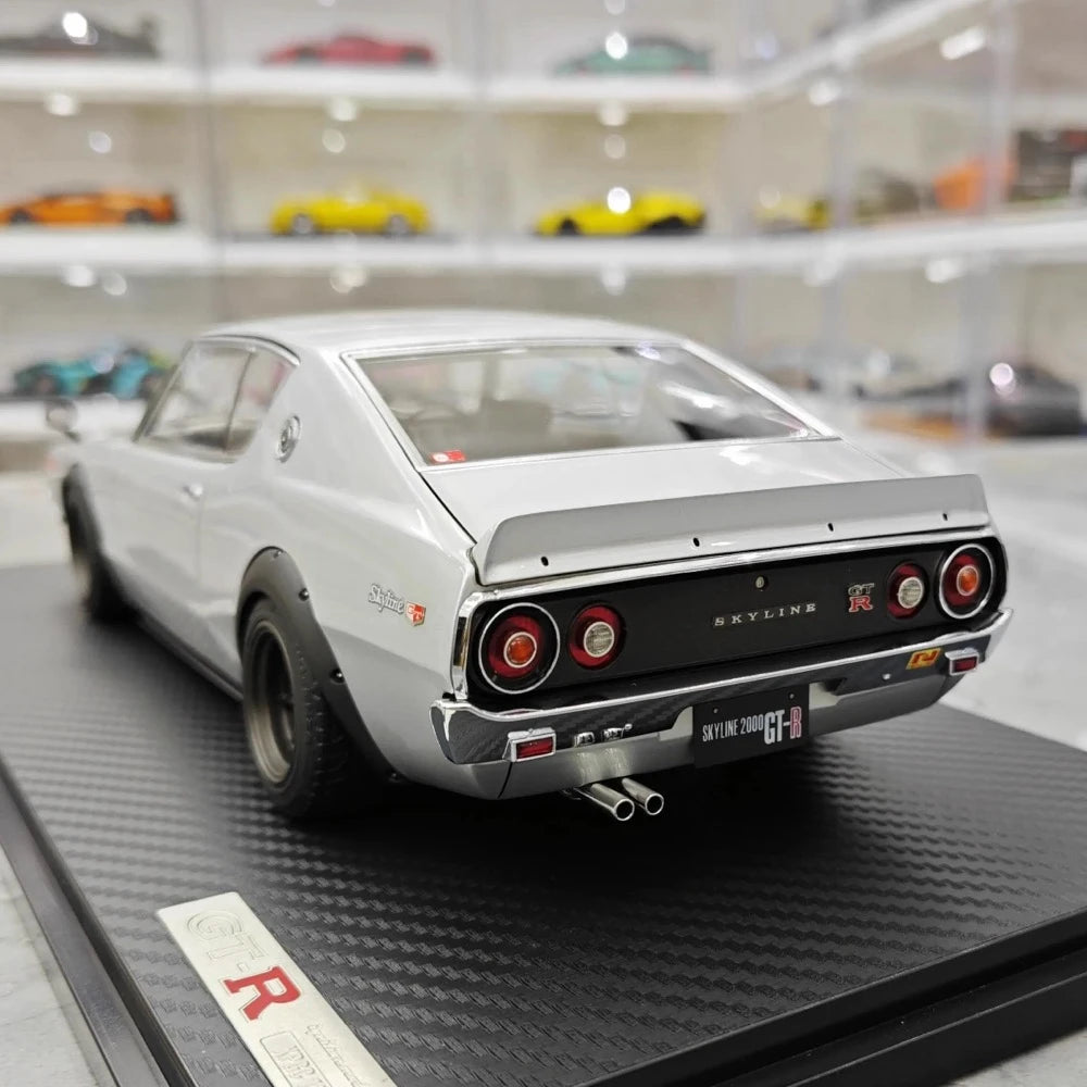 [Ignition] 1:18 Nissan 1973 Skyline 2000 GT-R KPGC110 Silver Model Car Resin