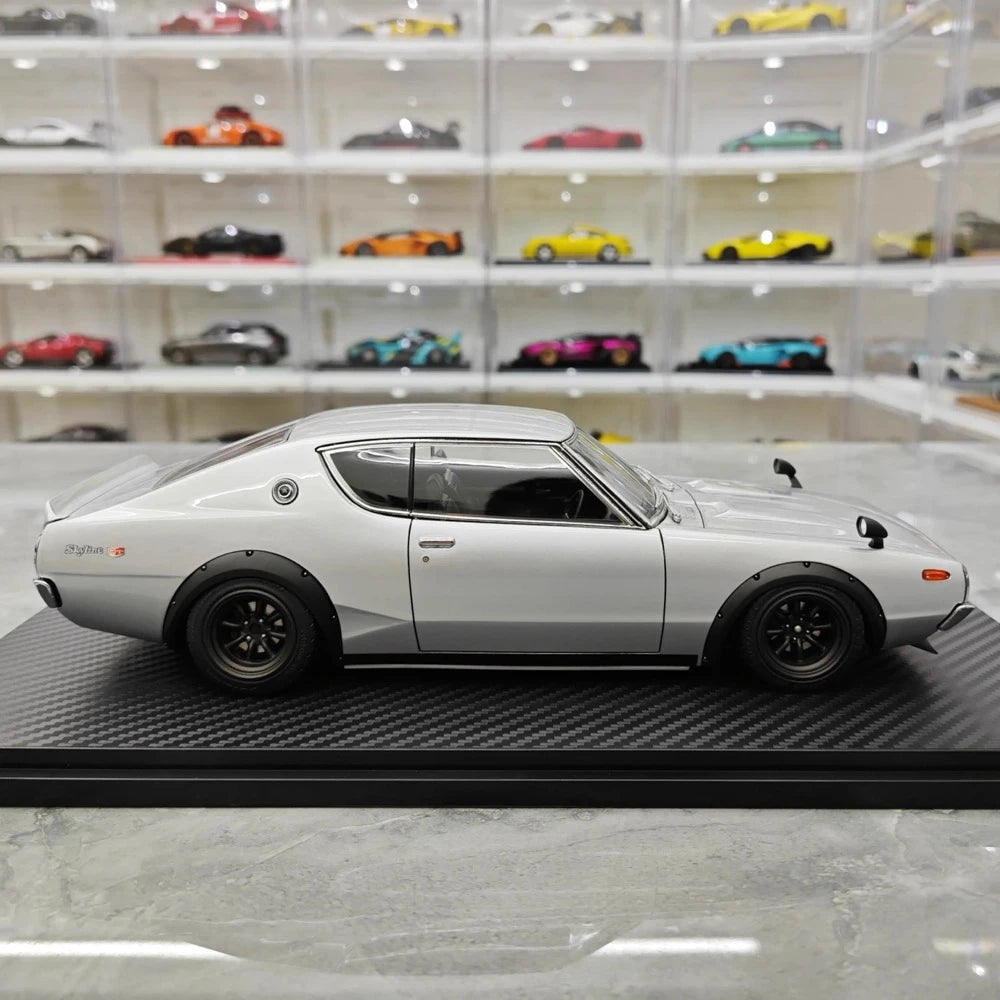 [Ignition] 1:18 Nissan 1973 Skyline 2000 GT-R KPGC110 Silver Model Car Resin