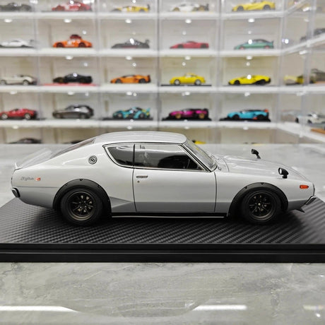 [Ignition] 1:18 Nissan 1973 Skyline 2000 GT-R KPGC110 Silver Model Car Resin