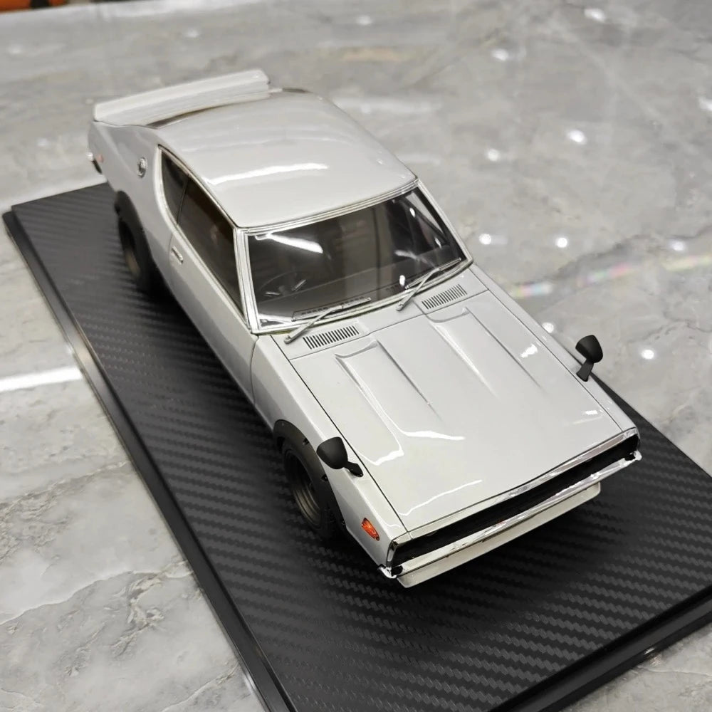 [Ignition] 1:18 Nissan 1973 Skyline 2000 GT-R KPGC110 Silver Model Car Resin