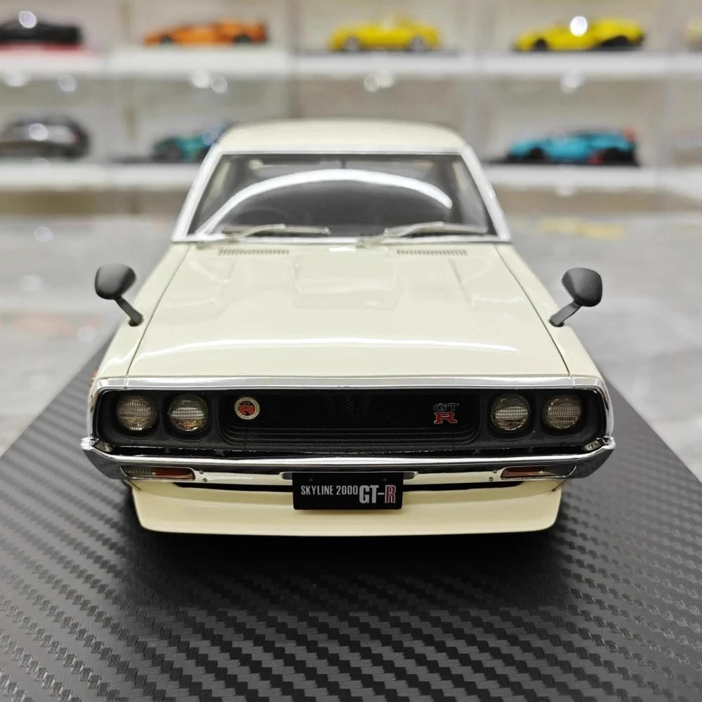 [Ignition] 1:18 Nissan 1973 Skyline 2000 GT-R KPGC110 White Model Car Resin