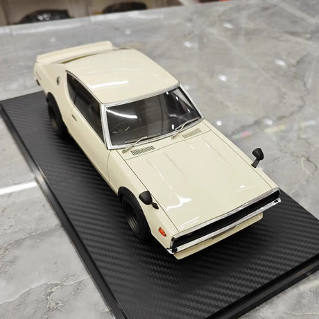 [Ignition] 1:18 Nissan 1973 Skyline 2000 GT-R KPGC110 White Model Car Resin
