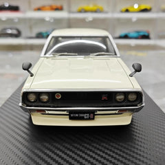 [Ignition] 1:18 Nissan 1973 Skyline 2000 GT-R KPGC110 White Model Car Resin