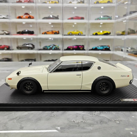 [Ignition] 1:18 Nissan 1973 Skyline 2000 GT-R KPGC110 White Model Car Resin