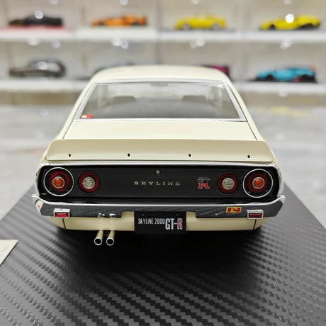 [Ignition] 1:18 Nissan 1973 Skyline 2000 GT-R KPGC110 White Model Car Resin