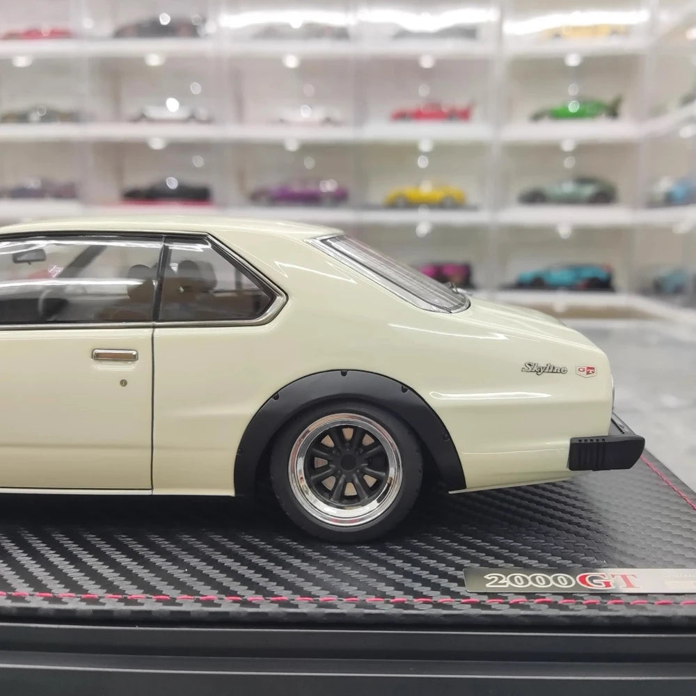 [Ignition] 1:18 Nissan 1977 Skyline 2000 GT ES C210 ホワイト モデルカー レジン