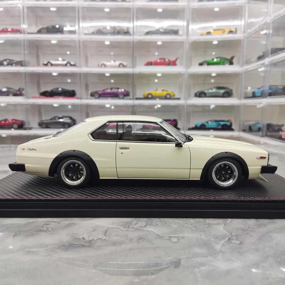[Ignition] 1:18 Nissan 1977 Skyline 2000 GT ES C210 ホワイト モデルカー レジン