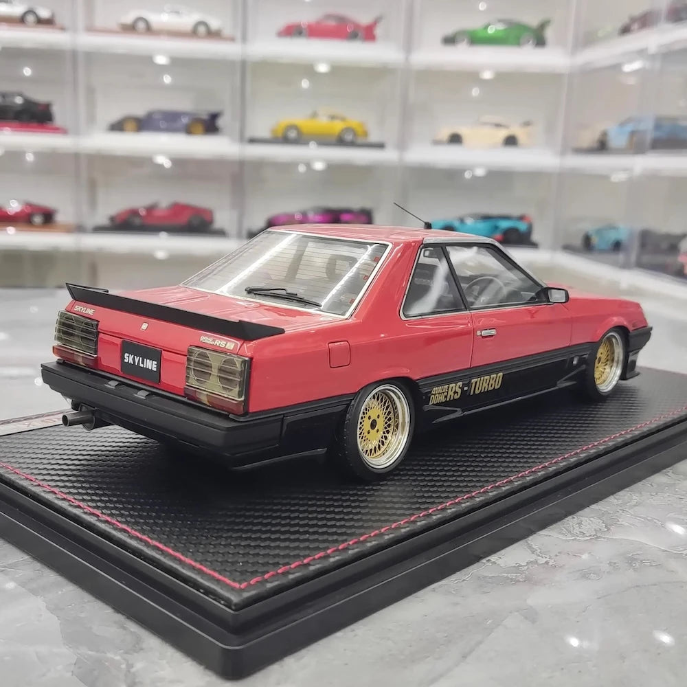 [Ignition] 1:18 Nissan 1981 Skyline DR30 Turbo RS röd modellbil harts