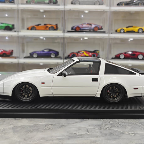 Ignition Nissan 1986 Fairlady Z 300ZR Z31 White 1:18 – samlarresinmodellresin