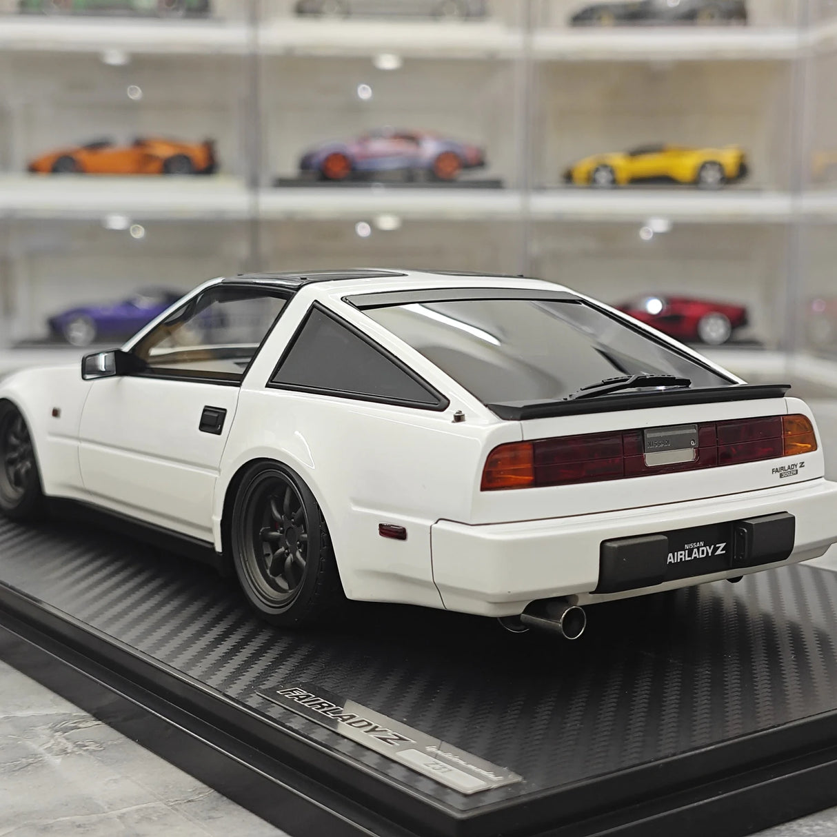 Ignition Nissan 1986 Fairlady Z 300ZR Z31 White 1:18 – samlarresinmodellresin