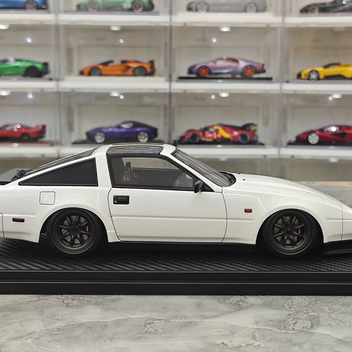 Ignition Nissan 1986 Fairlady Z 300ZR Z31 White 1:18 – samlarresinmodellresin