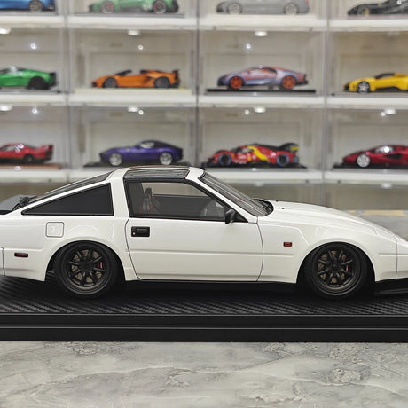 Ignition Nissan 1986 Fairlady Z 300ZR Z31 White 1:18 – samlarresinmodellresin