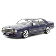 Ignition Nissan 1988 Cedric Cima Y31 blu 1:18 – modellino auto da collezione in resina