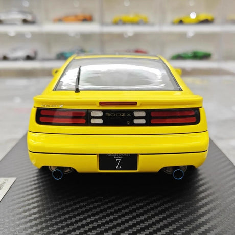 [Ignition] 1:18 Nissan 1989 Fairlady Z 300ZX Z32 Yellow Model Car Resin
